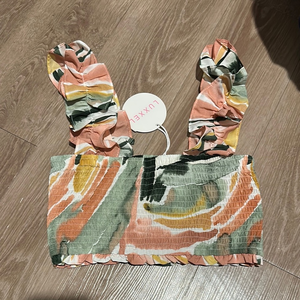 Luxxel smock crop top